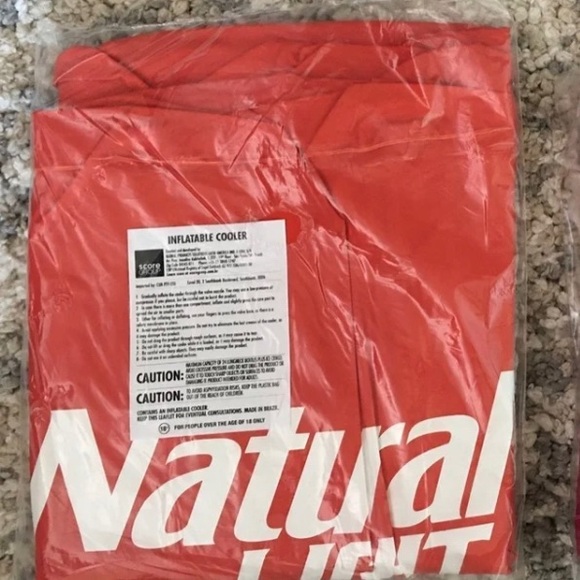 New in package inflatable cooler - Picture 8 of 13